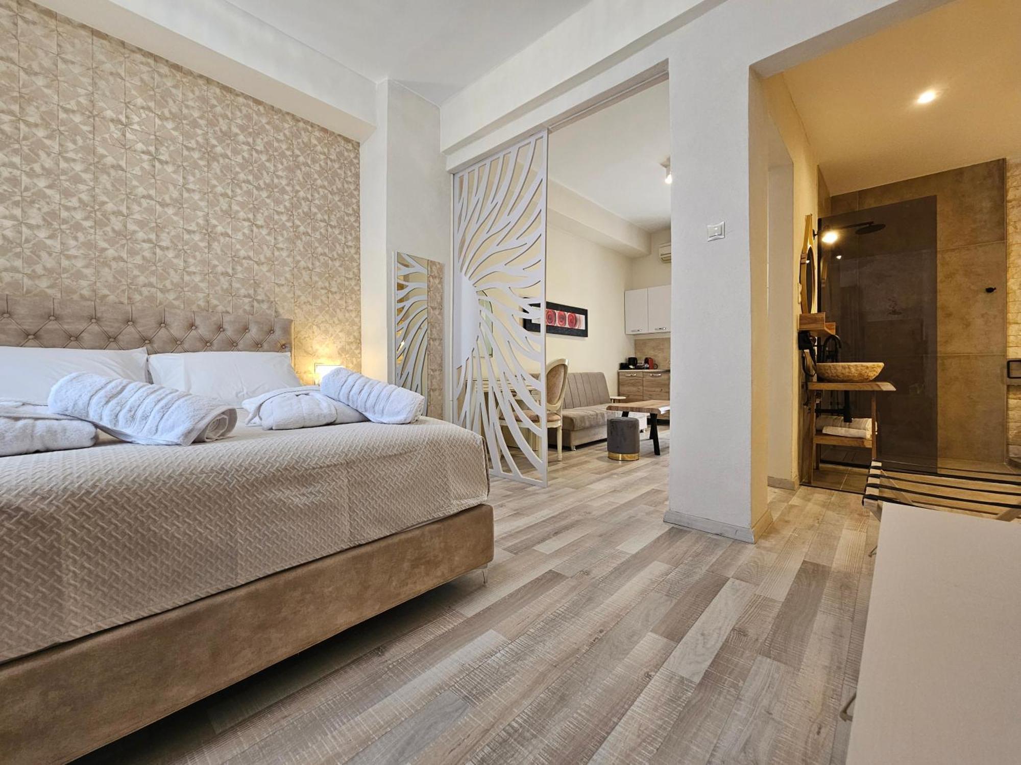 Golden City Center Suites Rhodes City Exteriör bild