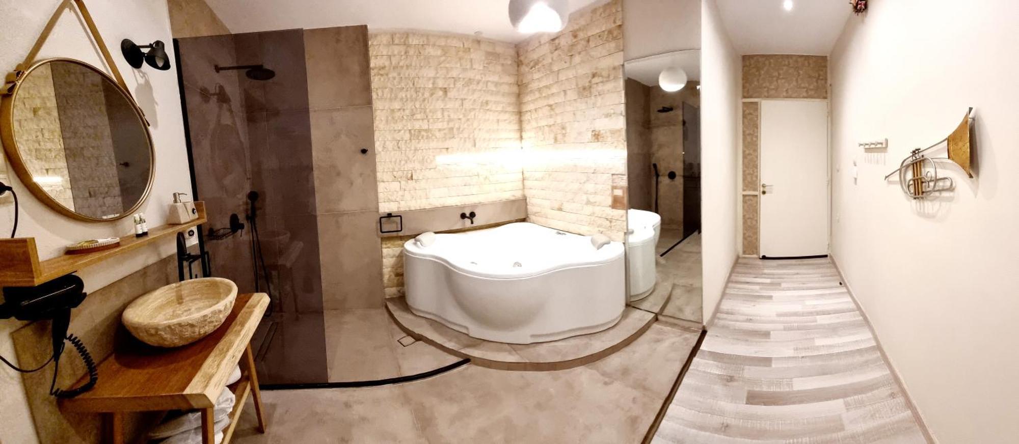 Golden City Center Suites Rhodes City Exteriör bild