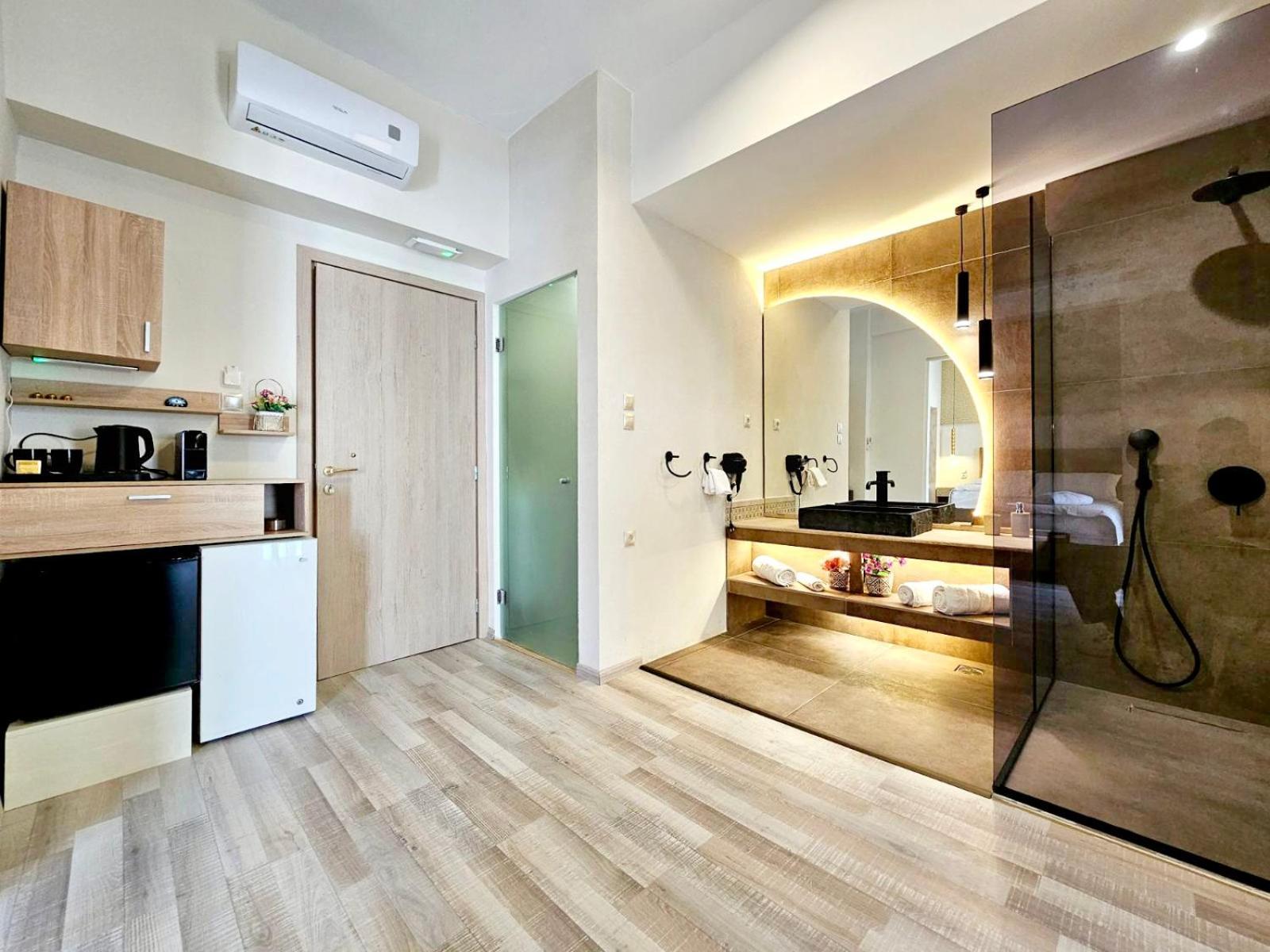 Golden City Center Suites Rhodes City Exteriör bild