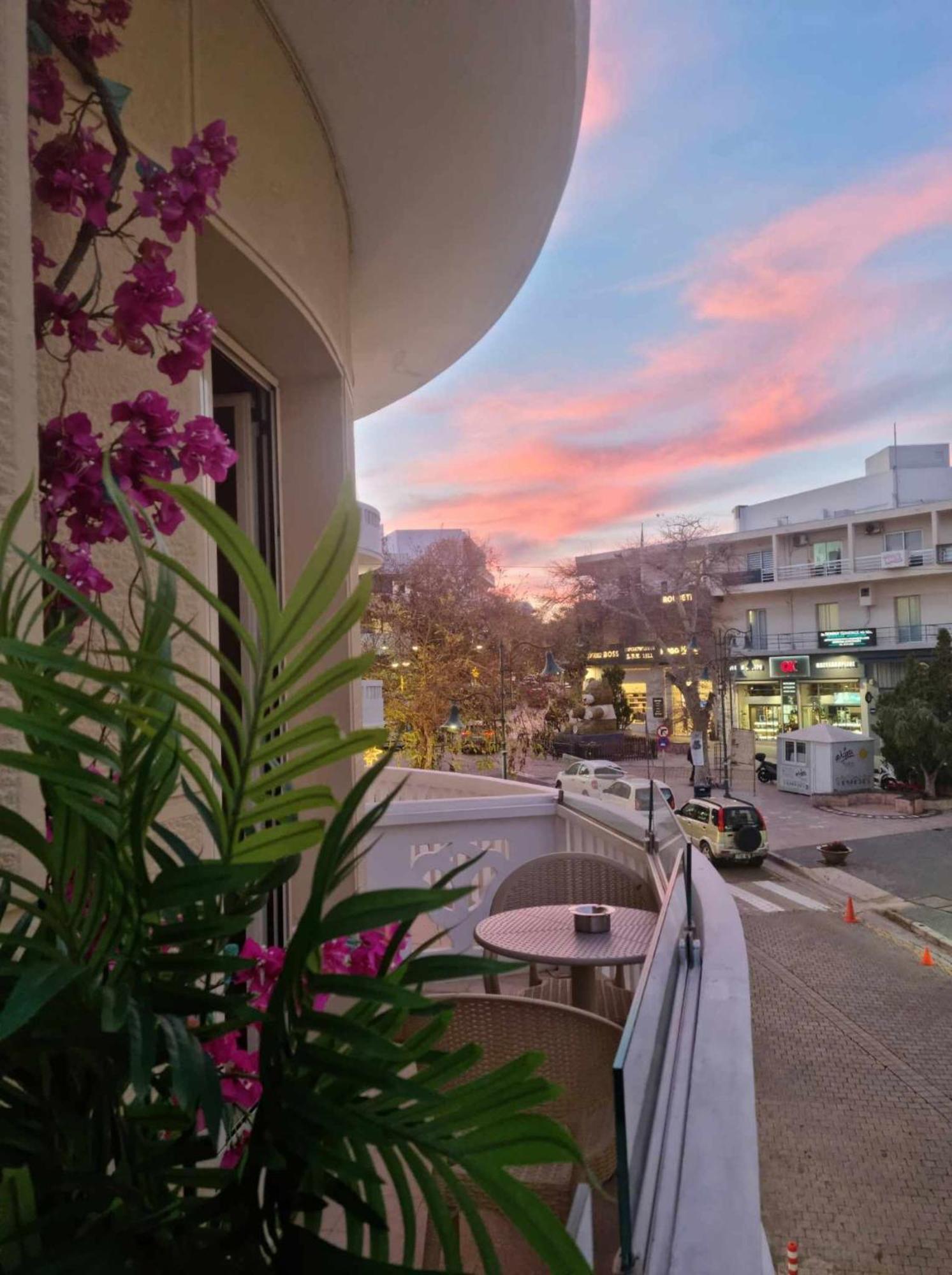 Golden City Center Suites Rhodes City Exteriör bild